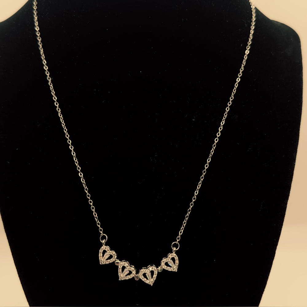 Elegant Stainless steel Heart/clover Necklace